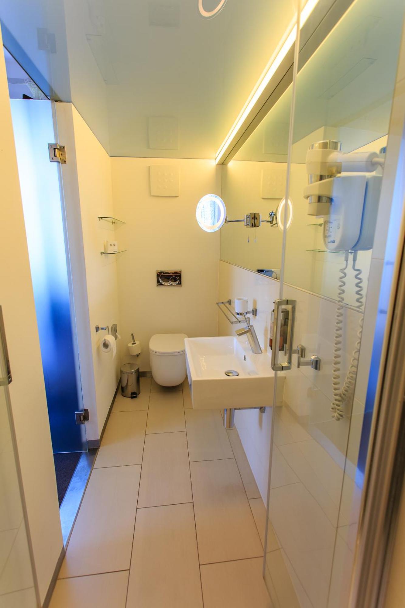 Hotel Villa Necas ชิลินา ภายนอก รูปภาพ