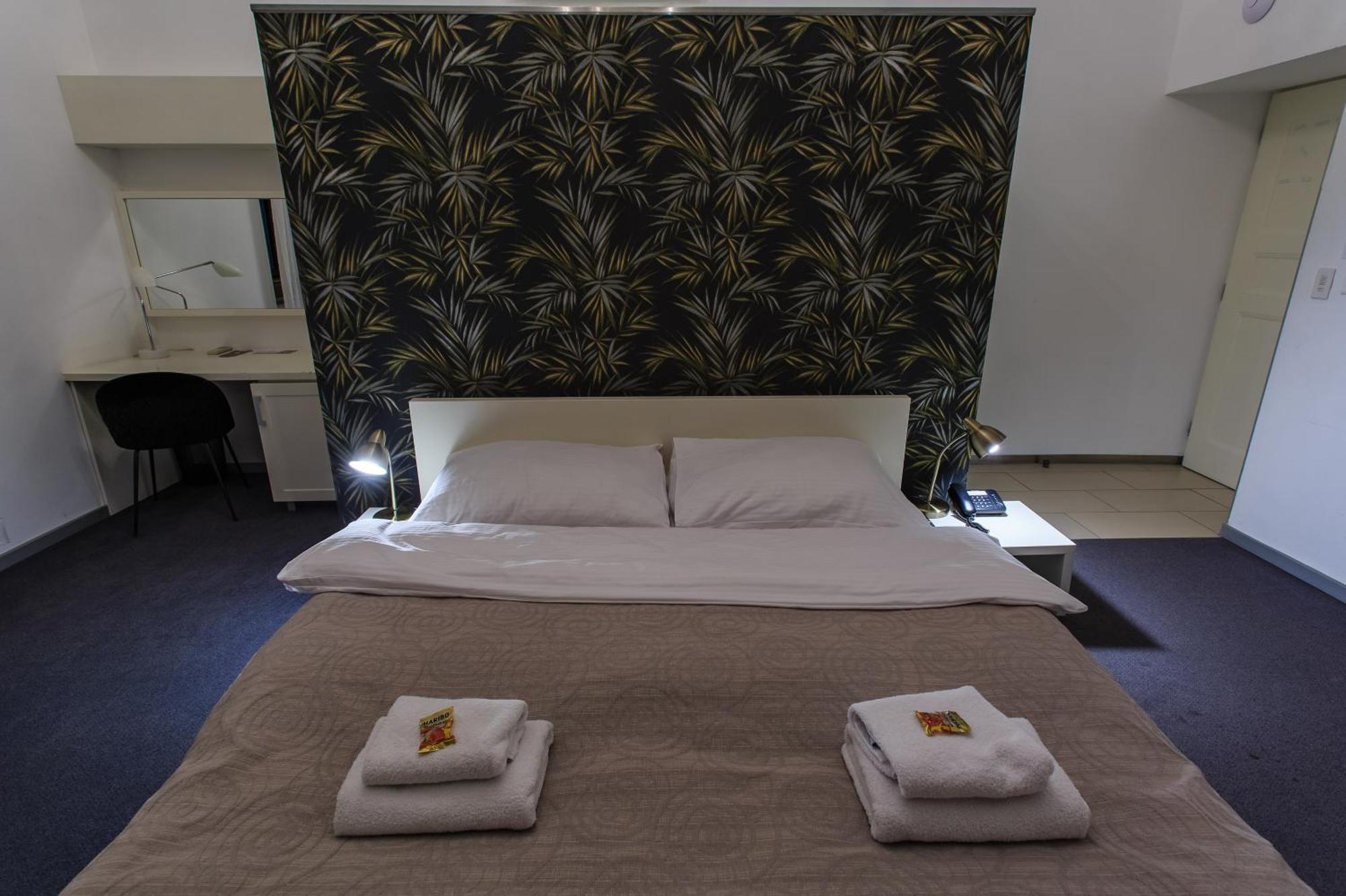 Hotel Villa Necas ชิลินา ภายนอก รูปภาพ